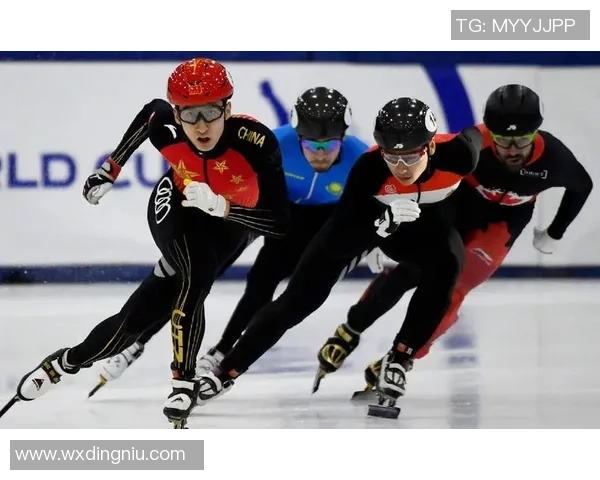 韩国热搜足球明星盘点他们的精彩瞬间与职业生涯成就